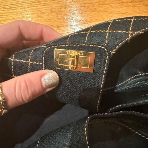 CHANEL BLACK QUILTED FABRIC MULES size 40 - Picture 8 of 9